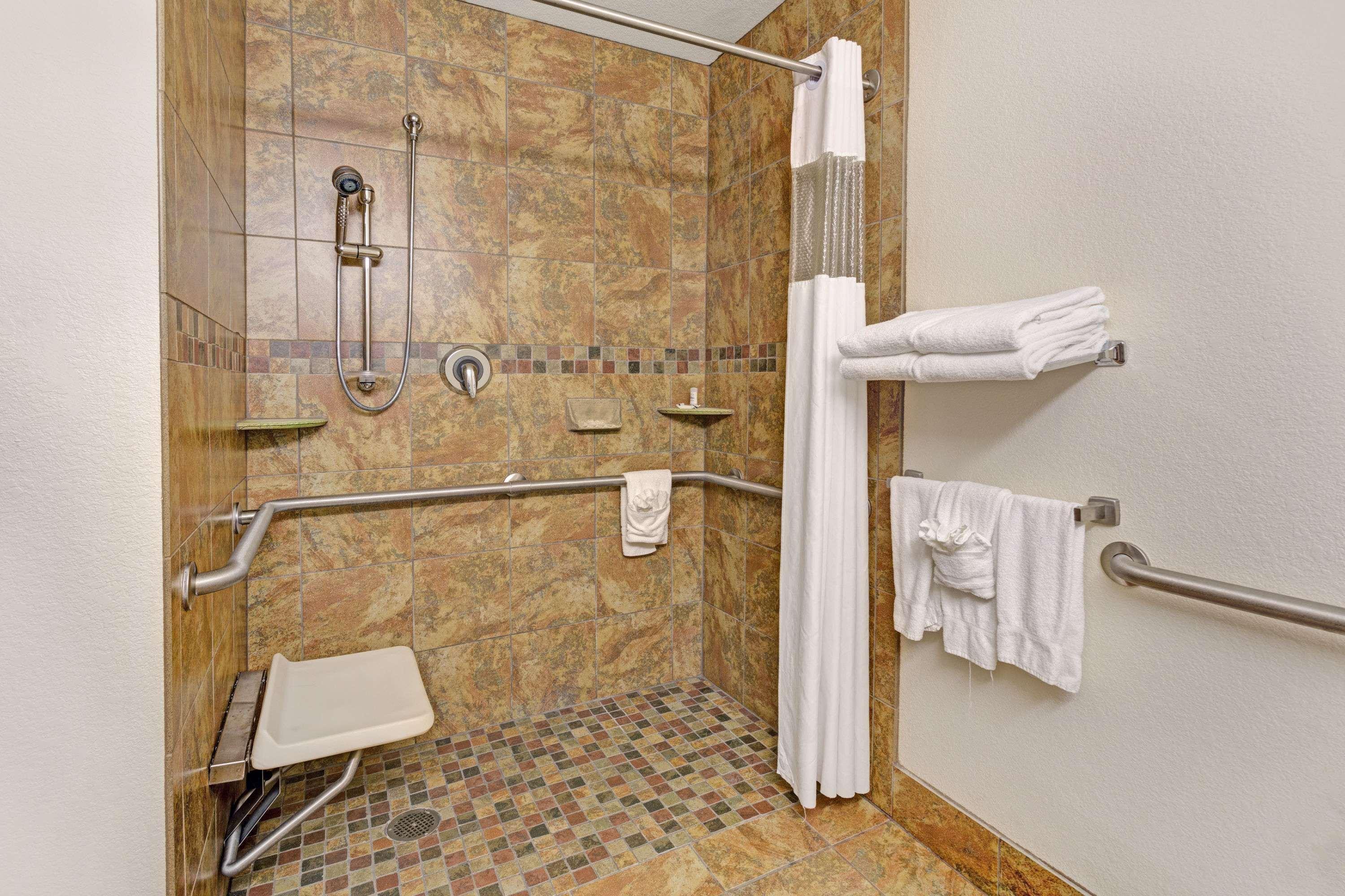 Microtel Inn & Suites Шаєнн Екстер'єр фото